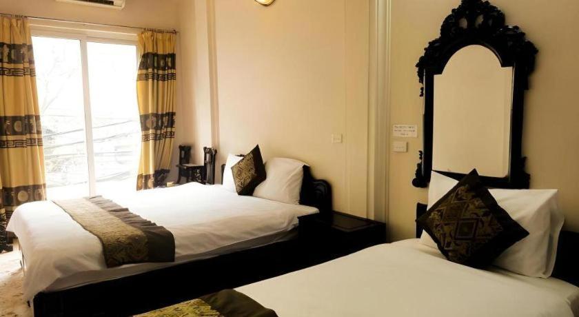 Kangaroo Hostel ハノイ市 エクステリア 写真